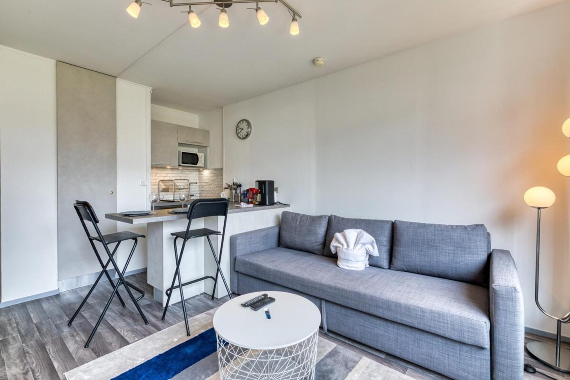 Olivia Studio Avec Place De Parking Rouen Luaran gambar